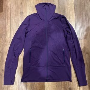 Lululemon Purple In Stride Zip-Up Jacket with High Collar and Thumbholes